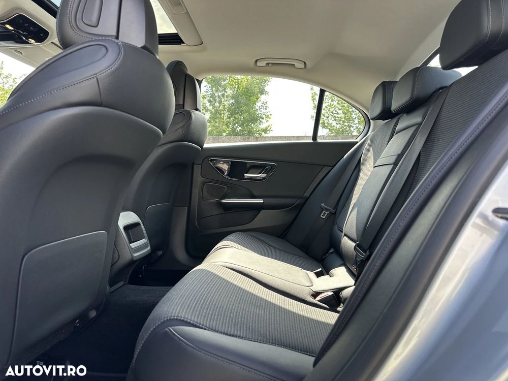 Mercedes-Benz C 200 MHEV - 13