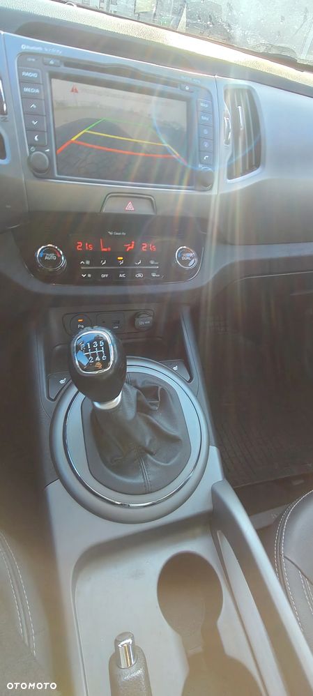 Kia Sportage ver-1-7-crdi-2wd-dream--team-edition - 11