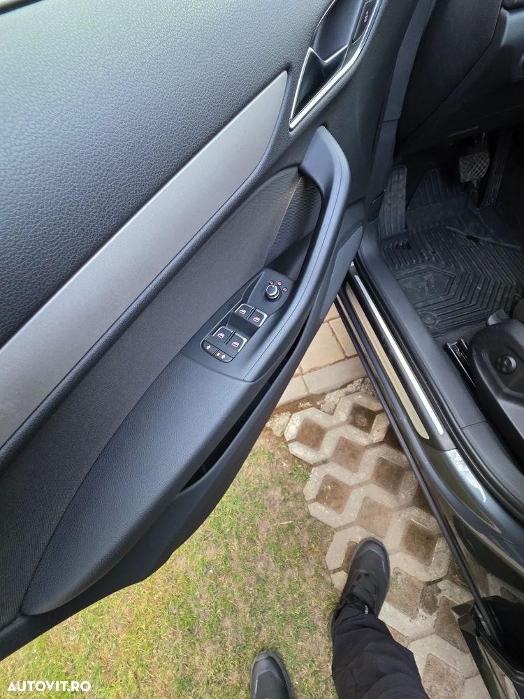 Audi Q3 1.4 TFSI Stronic - 28