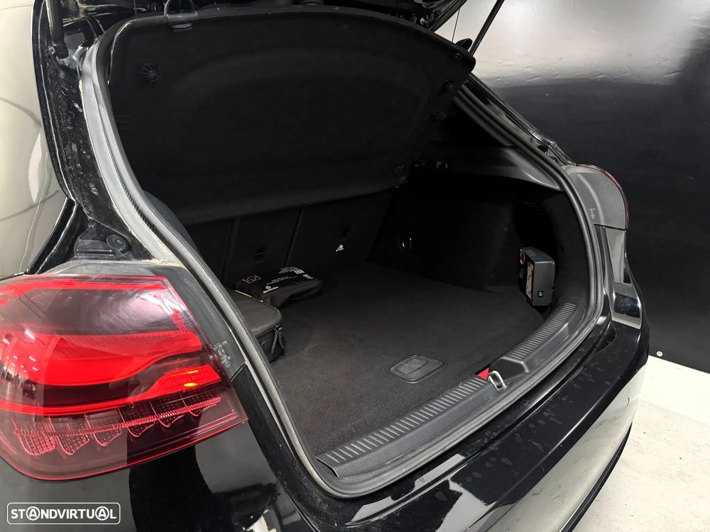 Mercedes-Benz A 250 e Progressive - 5