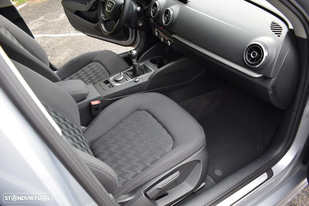 Audi A3 Limousine 1.6 TDI S-line - 10