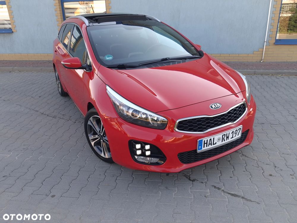 Kia Ceed 1.6 CRDi 136 ISG GT Line - 4