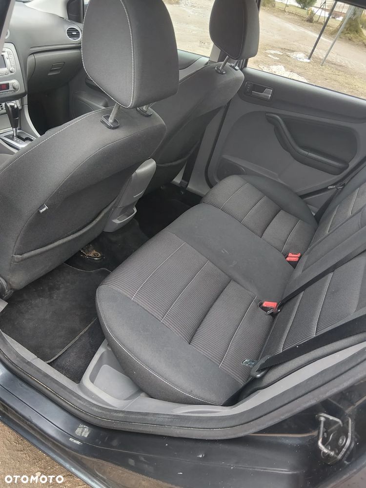 Ford Focus - 7