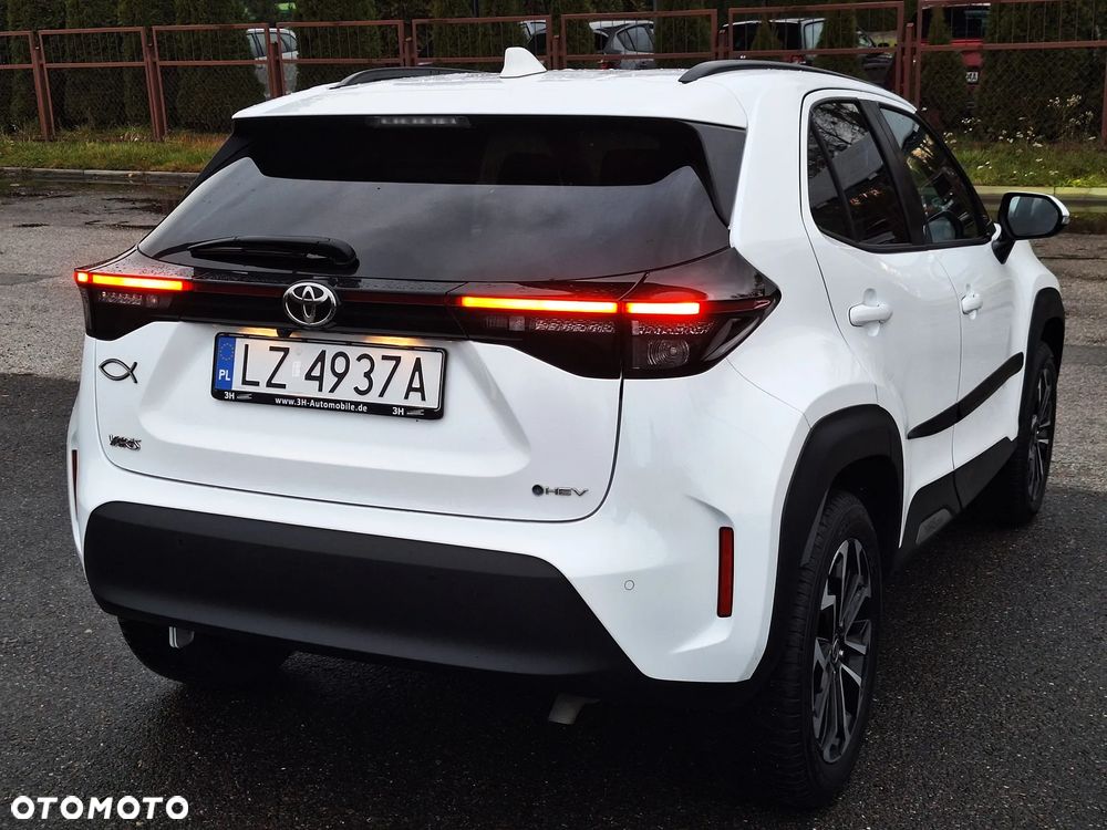 Toyota Yaris Cross 130 1.5 VVT-i Team Deutschland - 18