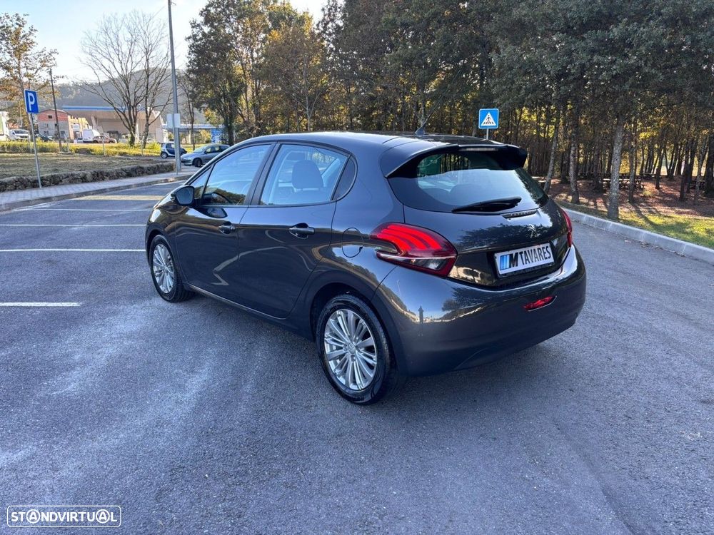 Peugeot 208 1.6 BlueHDi Allure - 3