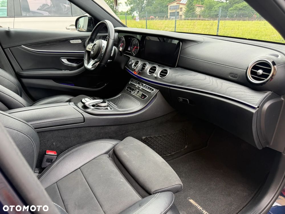 Mercedes-Benz Klasa E 220 d 4-Matic 9G-TRONIC - 10