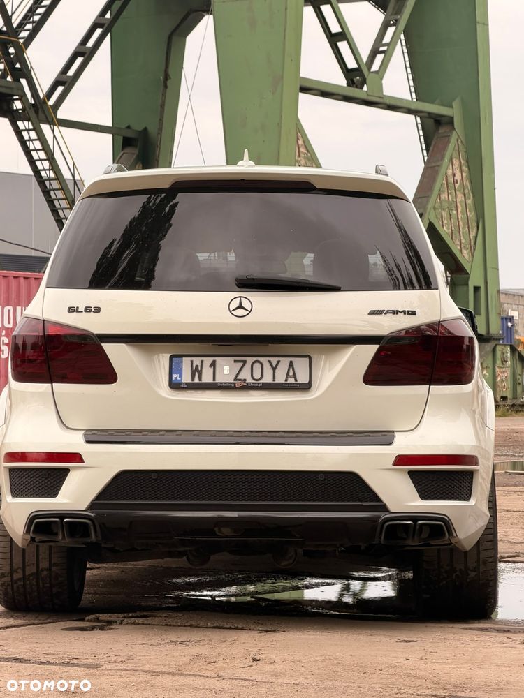 Mercedes-Benz GL 63 AMG - 3