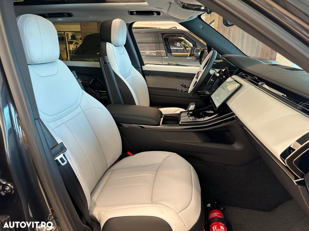 Land Rover Range Rover Sport 3.0 I6 D300 MHEV Dynamic SE - 17