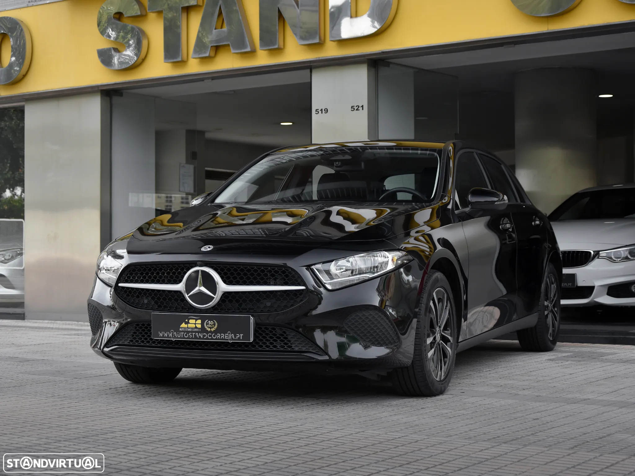 Mercedes-Benz A 250 e Style Plus - 2