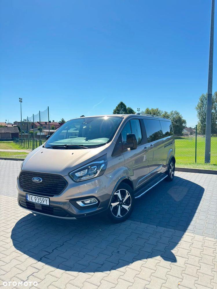 Ford Tourneo Custom - 3