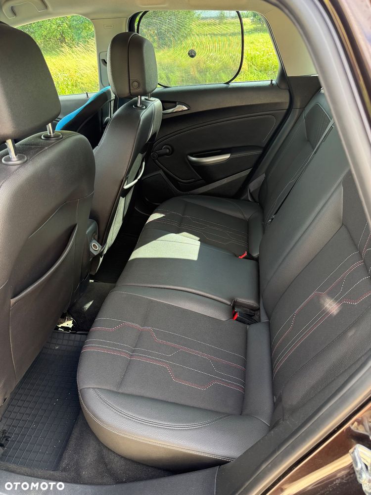 Opel Astra 1.6 Enjoy - 8