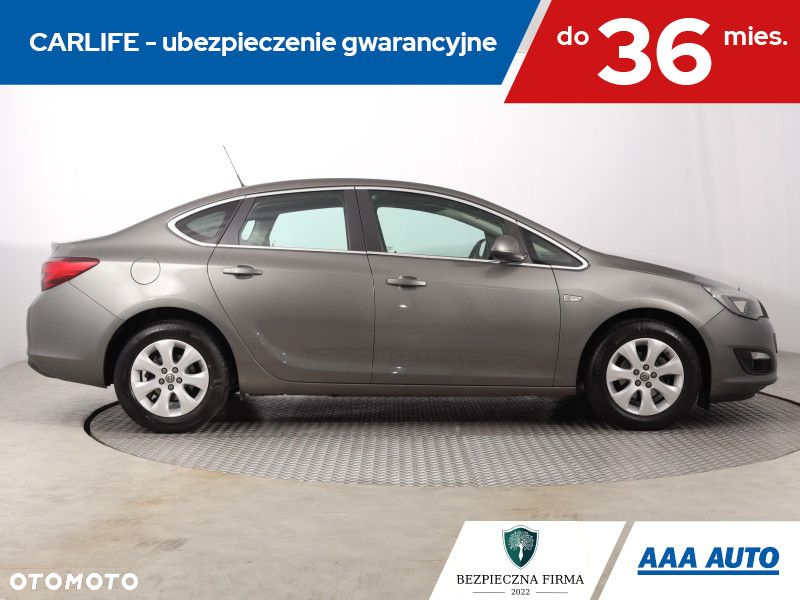 Opel Astra - 7