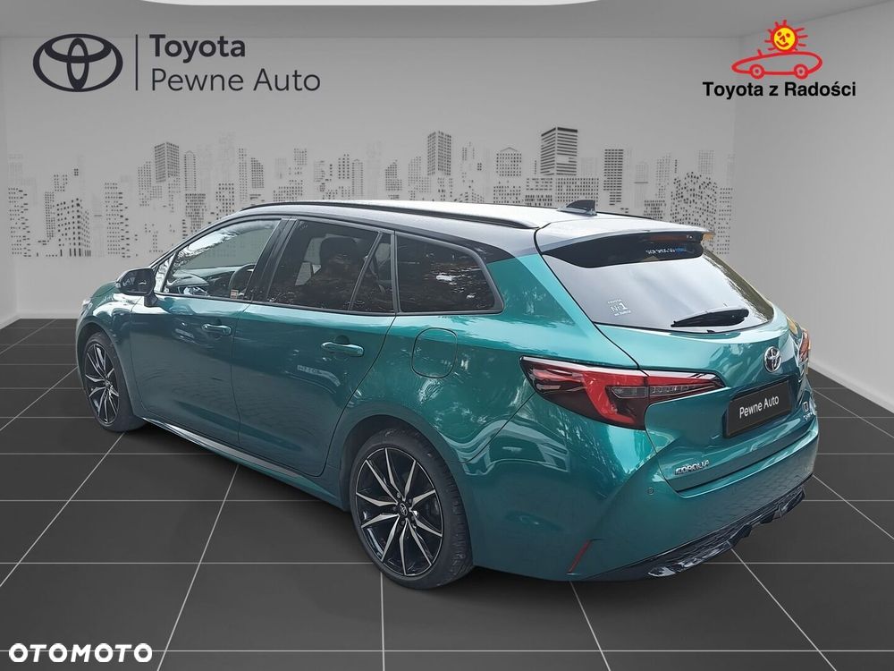 Toyota Corolla - 4