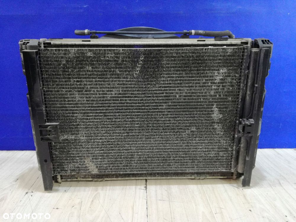 bmw 3 e90 e91 e92 e93 3.0 benzyna chłodnica wentylator automat - 1