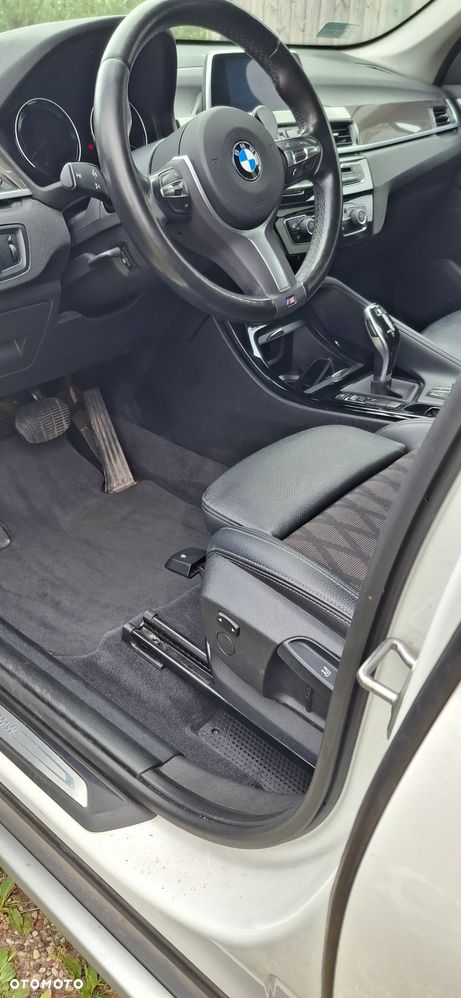 BMW X1 sDrive18i xLine - 20