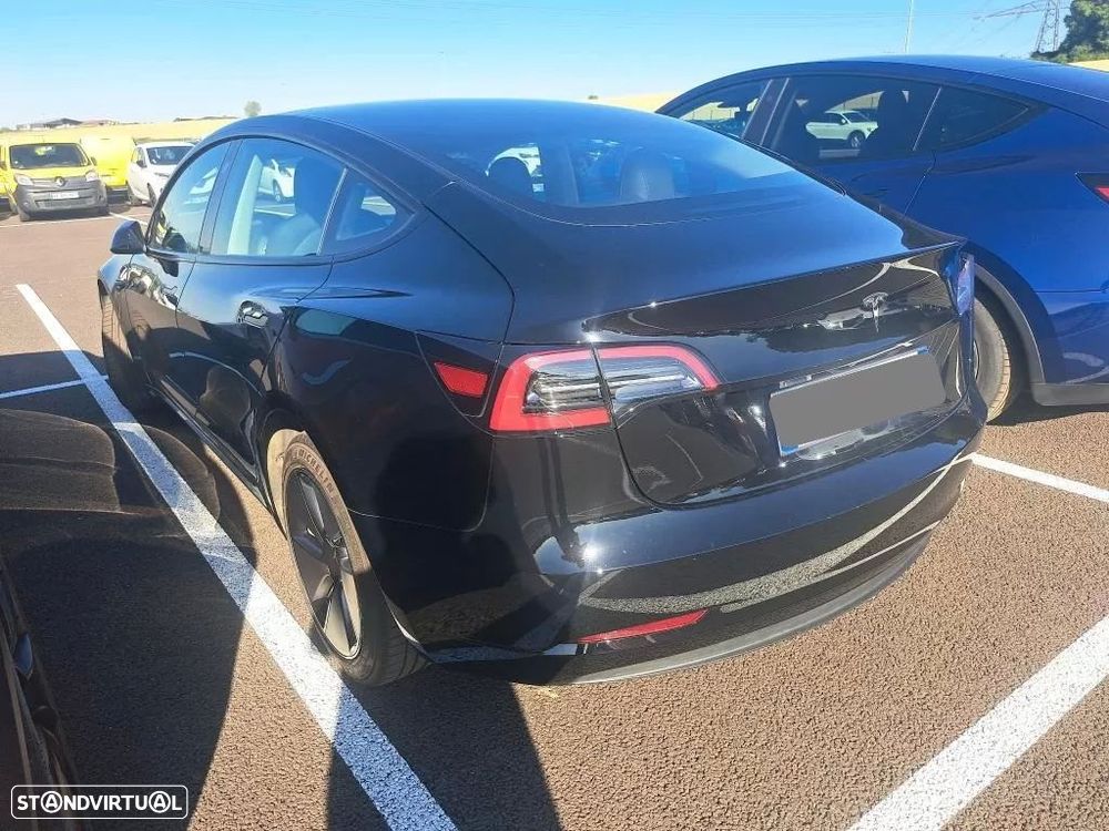 Tesla Model 3 Long Range Tração Traseira - 3