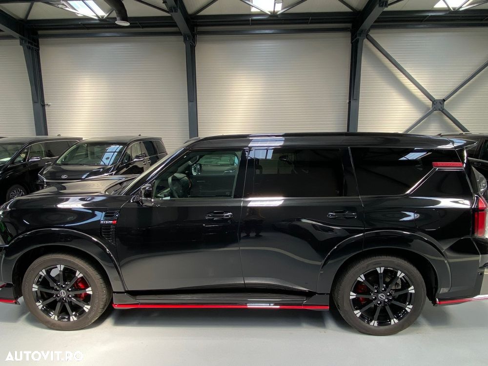 Nissan Armada - 2