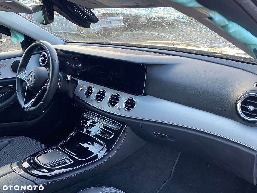 Mercedes-Benz Klasa E - 20