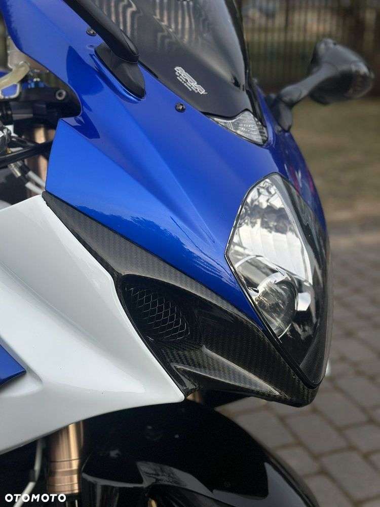 Suzuki GSX-R - 23