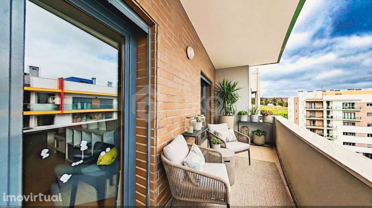 OPORTUNIDADE REAL | T3 DE GRANDES DIMENSÕES COM BOX DUPLA – AMOREIRA | - Grande imagem: 2/27