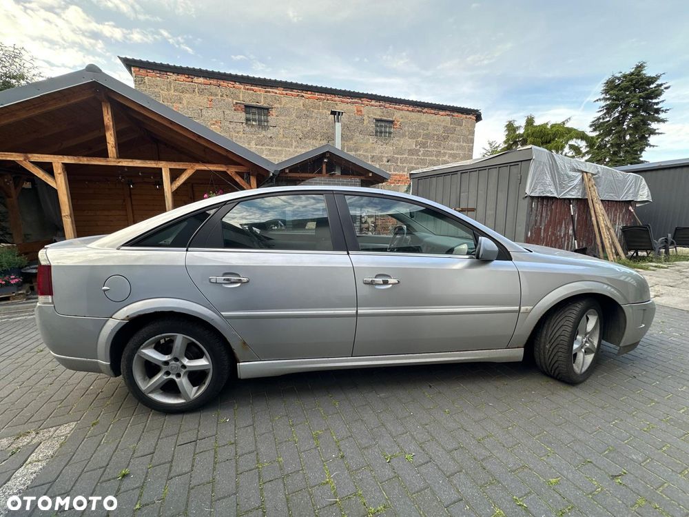 Opel Vectra - 8
