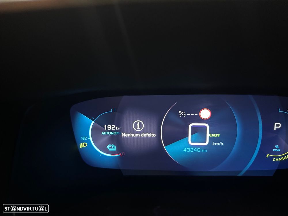 Peugeot e-2008 50 kWh Allure Pack - 7