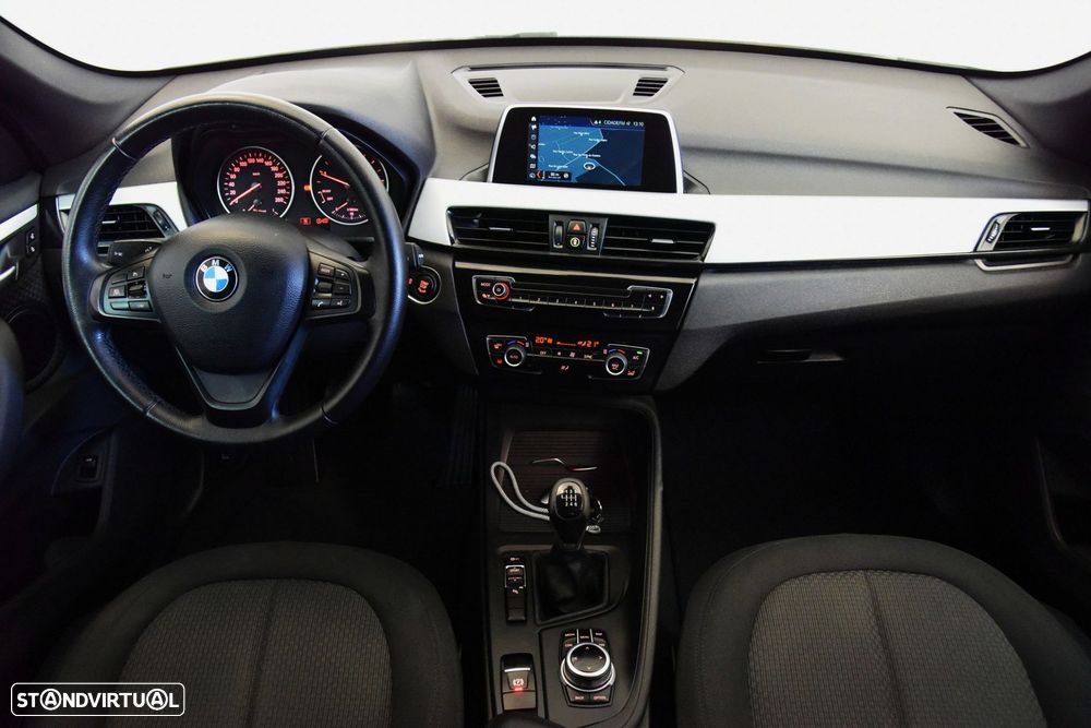 BMW X1 16 d sDrive Advantage - 20