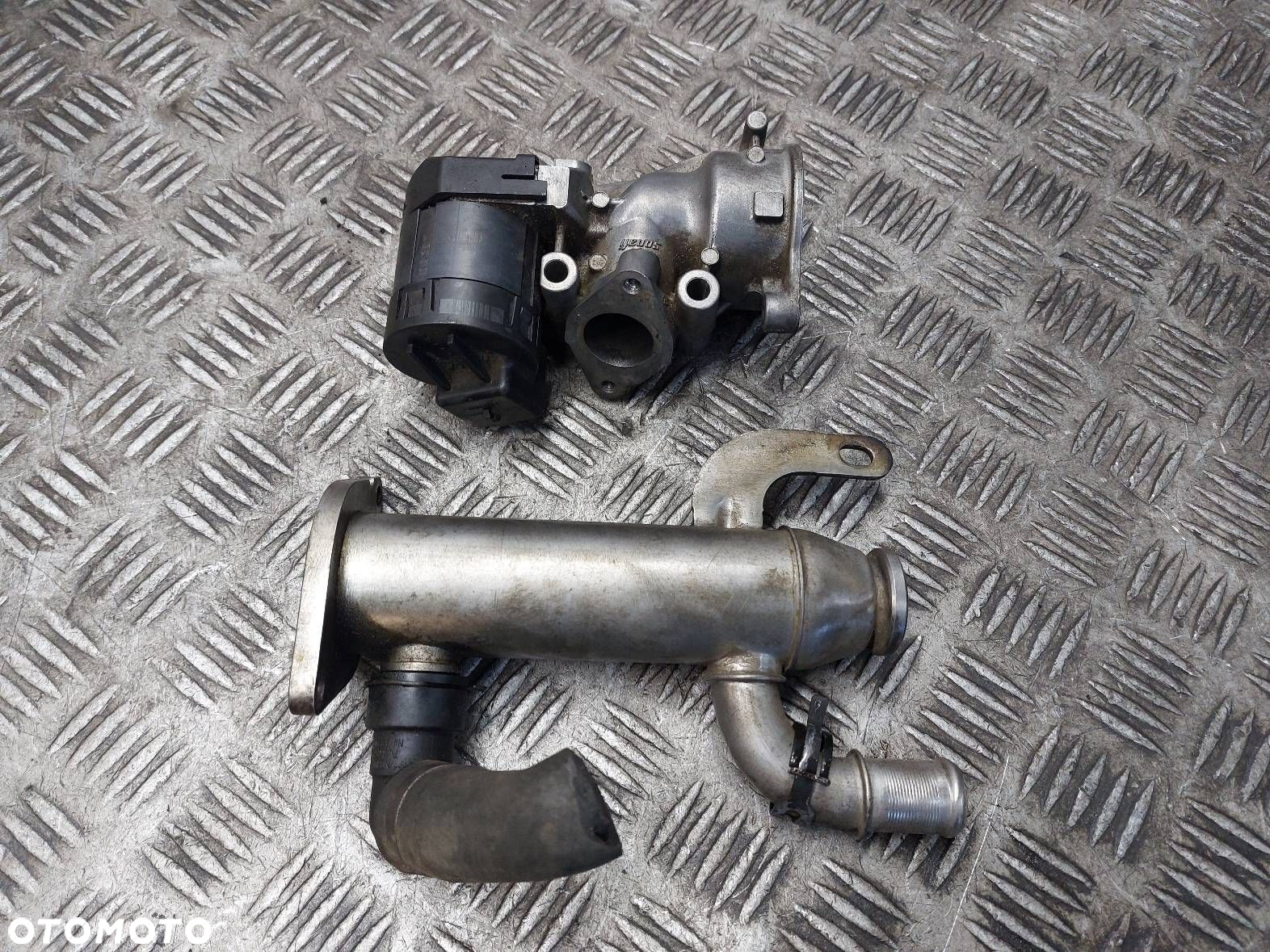 CHŁODNICZKA SPALIN EGR ZAWÓR FOCUS MK2 2.0 TDCI 9645689780 9656612380 - 5