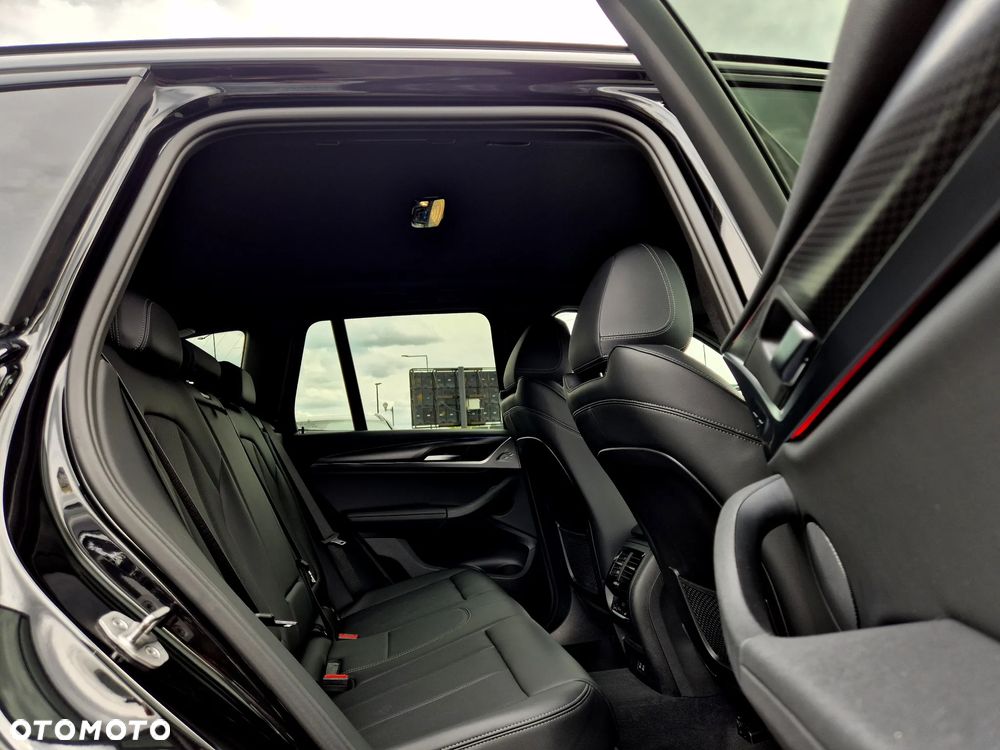 BMW X3 xDrive30e M Sport Edition - 17