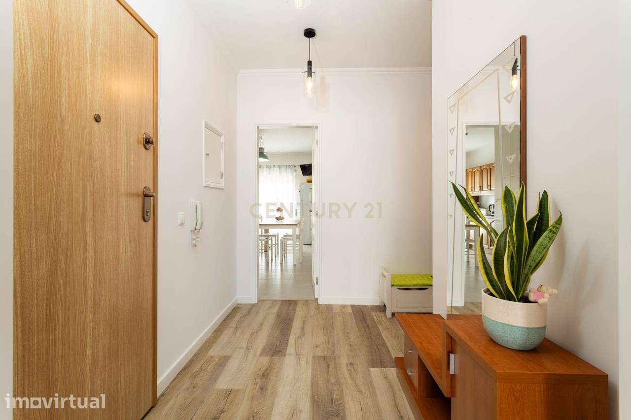 T3 Luminoso, Espaçoso e Moderno | Pinhal Novo - Grande imagem: 4/17