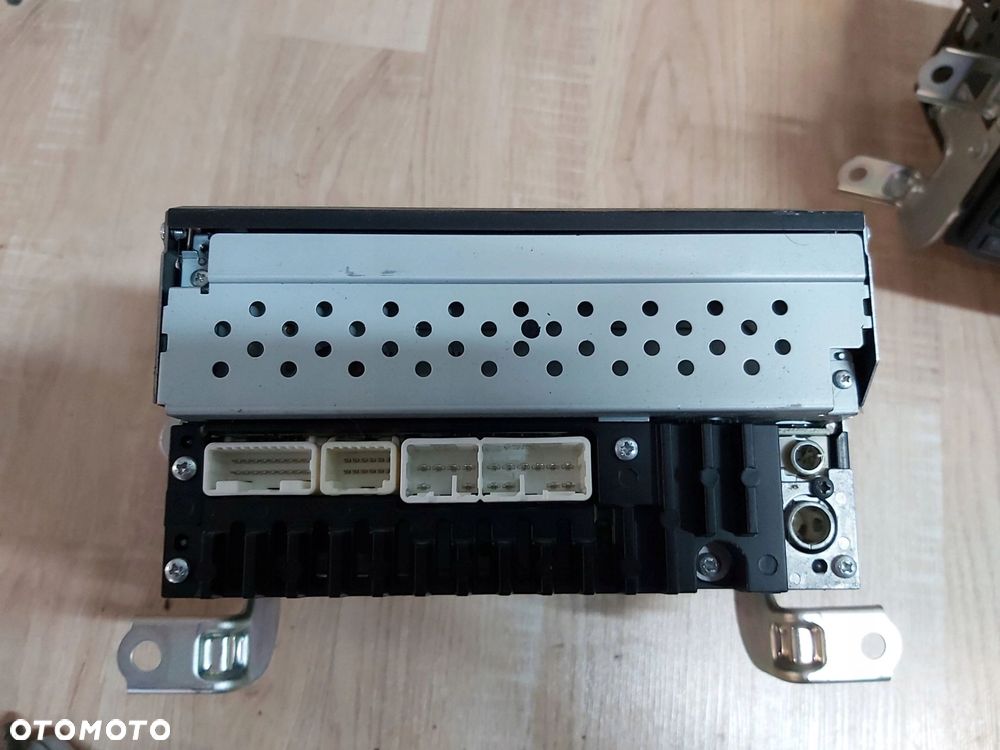 Toyota FJ Cruiser radio CD oryginał 86120-35382 - 4
