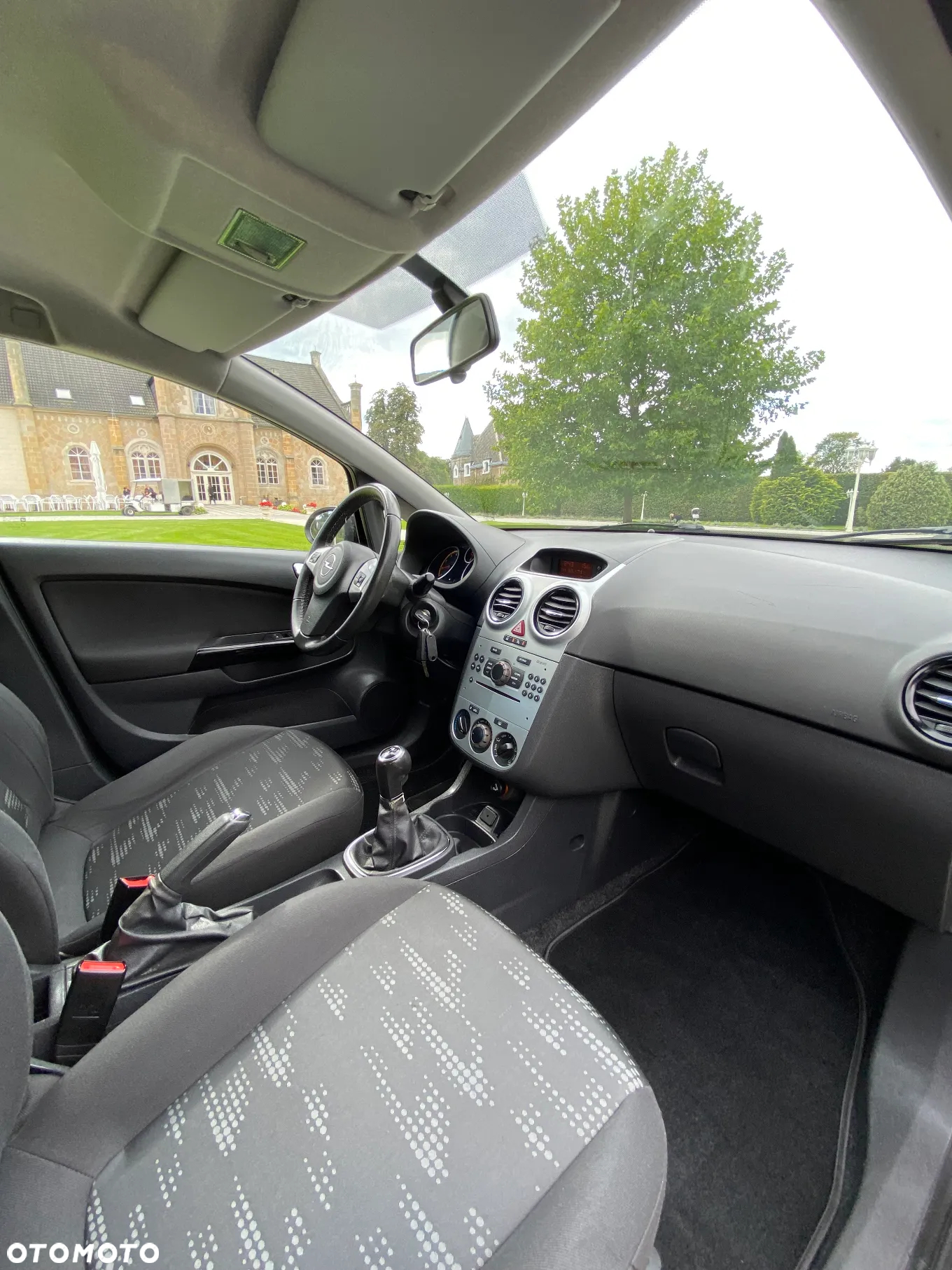 Opel Corsa 1.2 16V (ecoFLEX) Color Edition - 17