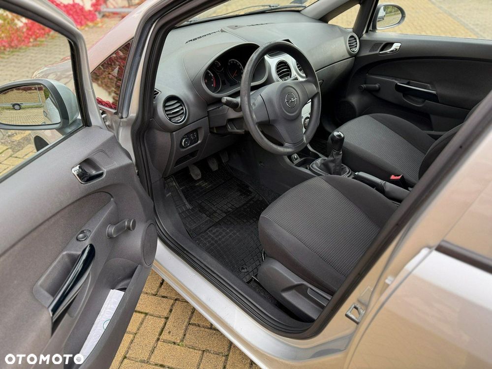 Opel Corsa 1.2 16V Enjoy - 5
