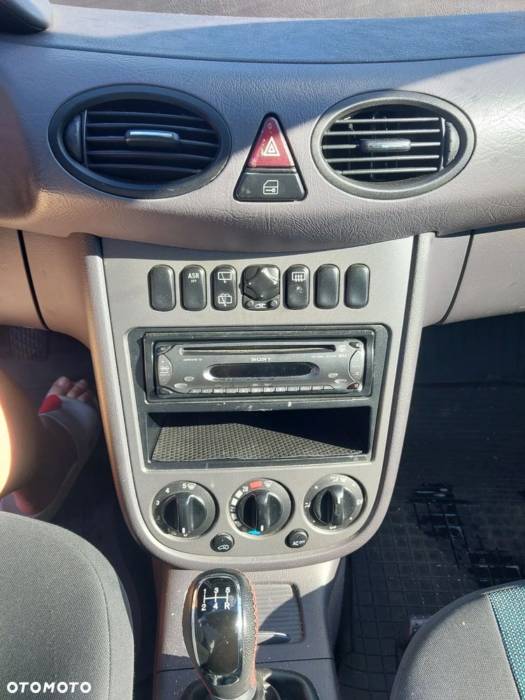 Mercedes-Benz Klasa A 140 Classic - 12