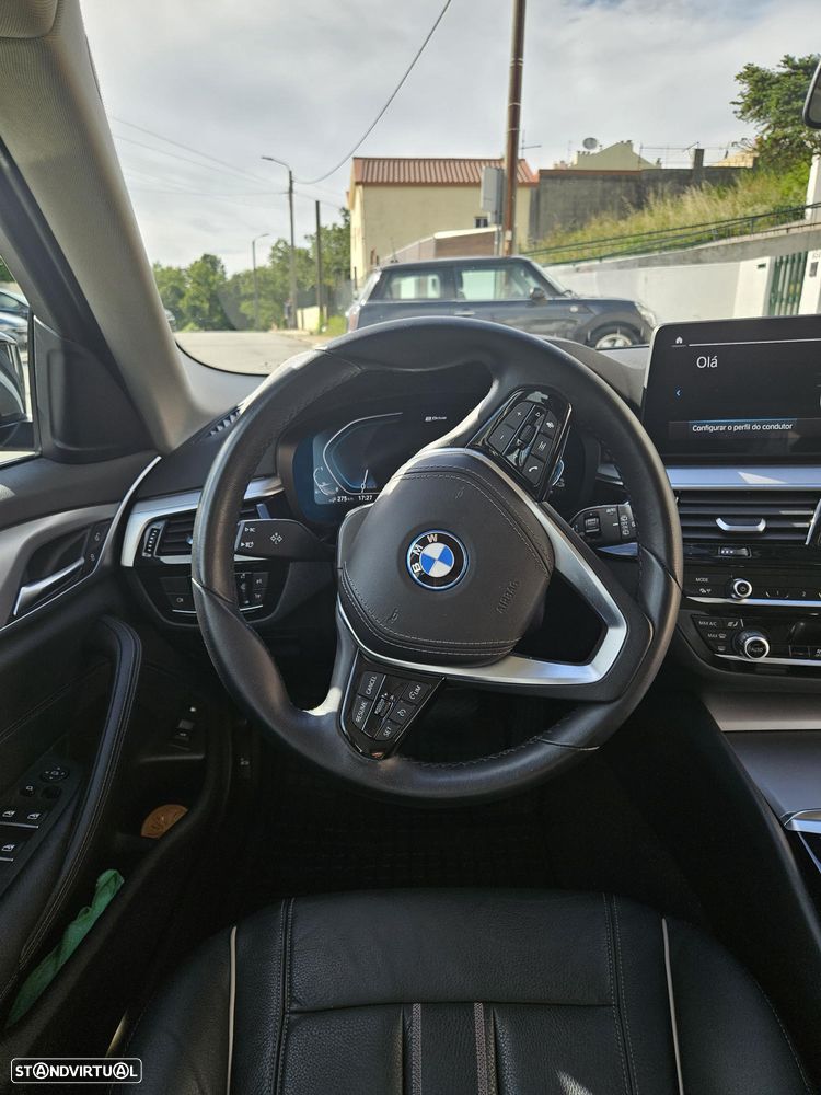 BMW 520 e Line Luxury - 27
