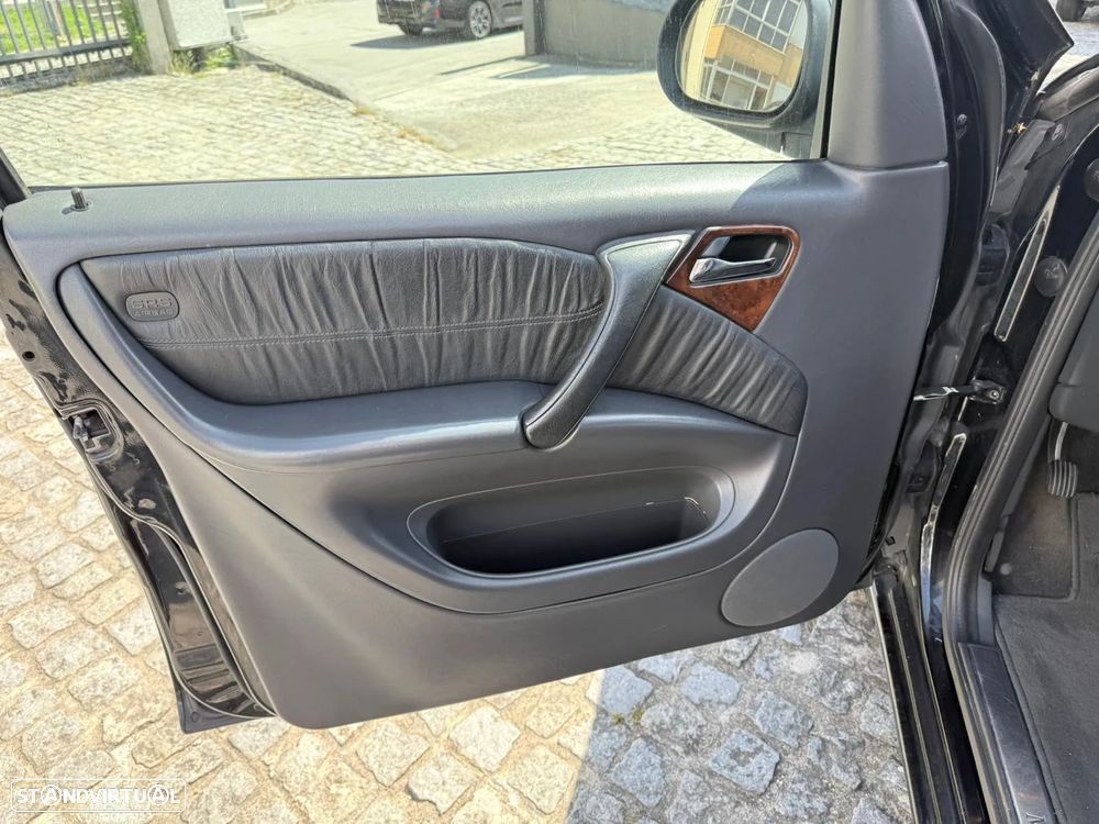 Mercedes-Benz ML 270 - 9