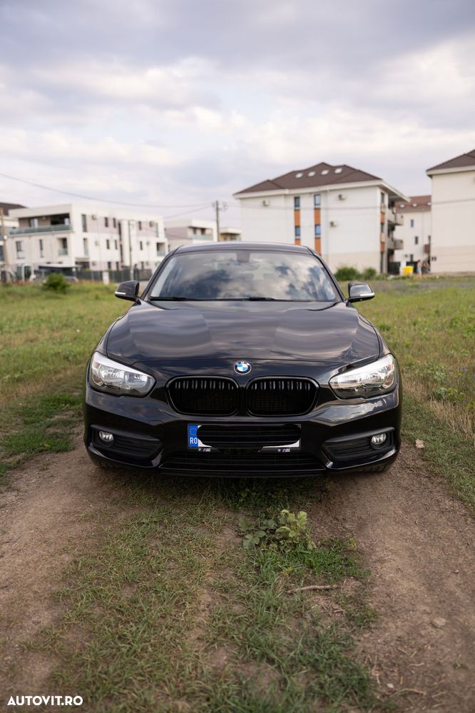 BMW Seria 1 118i Aut. - 2