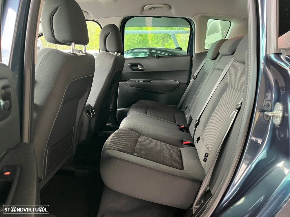 Peugeot 3008 1.6 e-HDi Allure CMP6 - 37