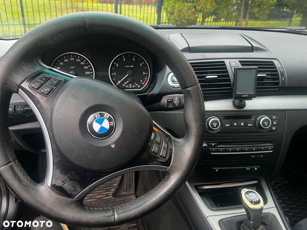 BMW Seria 1 118i - 8