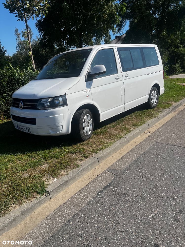 Volkswagen Multivan - 2