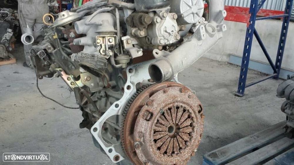 MOTOR COMPLETO MAZDA 323 F VI 2001 - 8