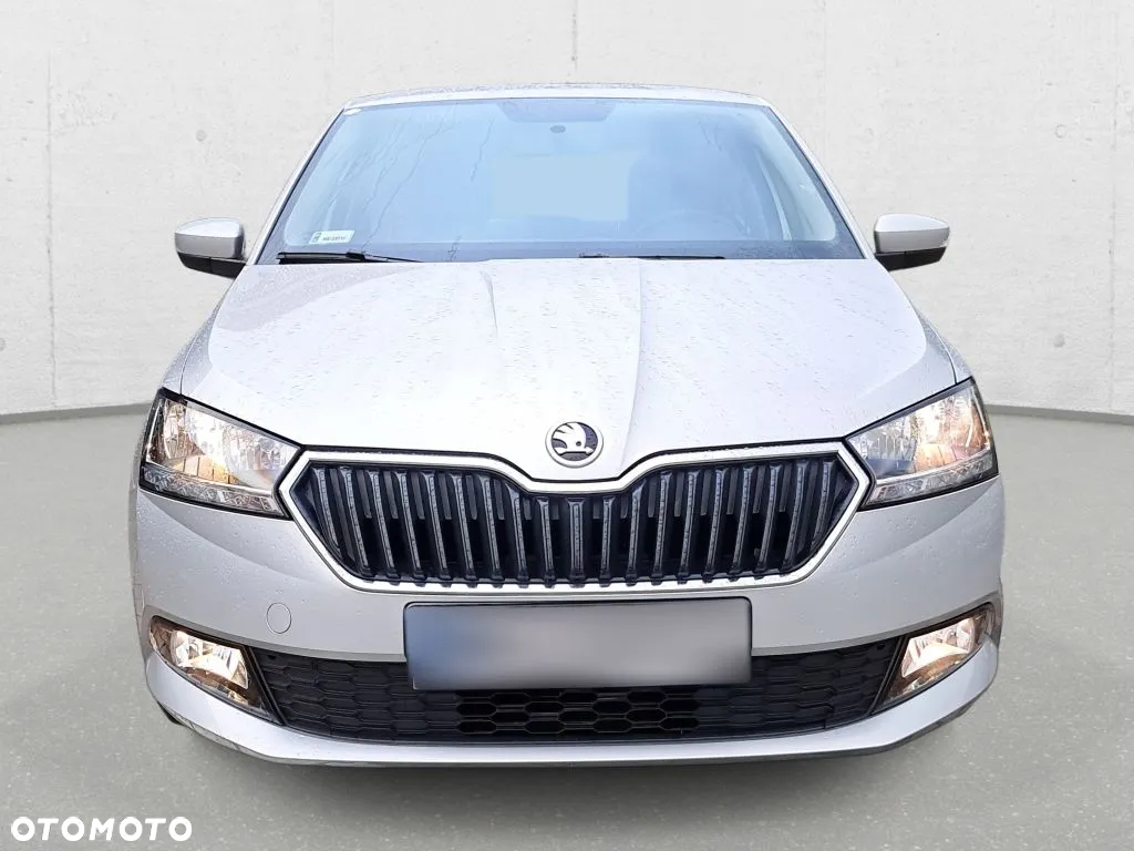 Skoda Fabia - 2