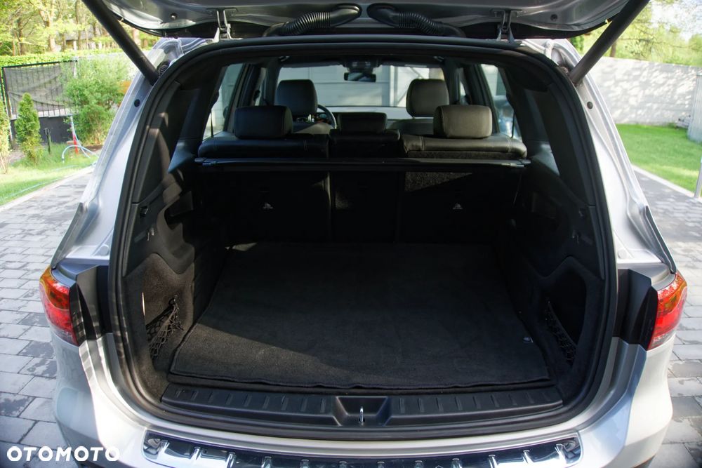Mercedes-Benz GLB 200 7G-DCT Style - 20