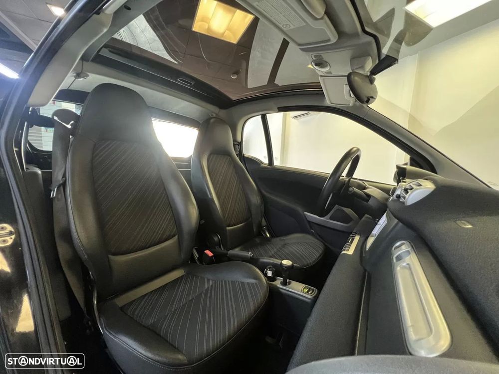 Smart ForTwo Coupé 1.0 mhd Passion 71 Softouch - 11