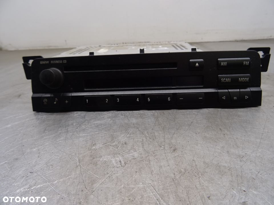 BMW E46 LIFT SEDAN 1.8B RADIO CD 6916047 - 2