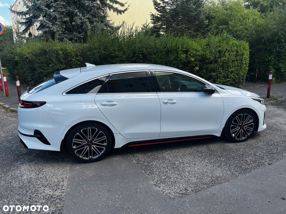 Kia ProCeed 1.6 T-GDI GT DCT - 2