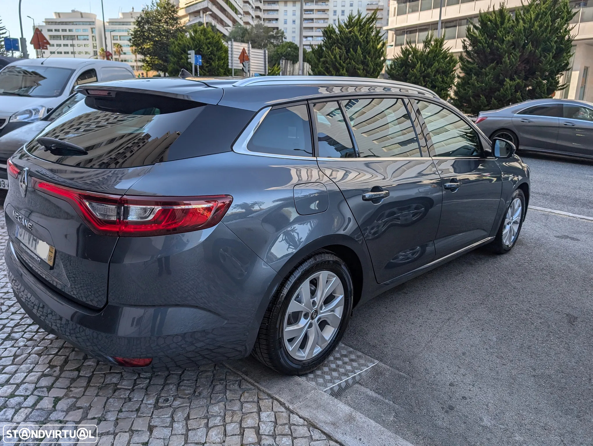 Renault Mégane Sport Tourer 1.5 dCi Limited - 9