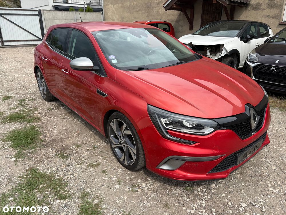 Renault Megane ENERGY TCe 205 EDC GT - 2