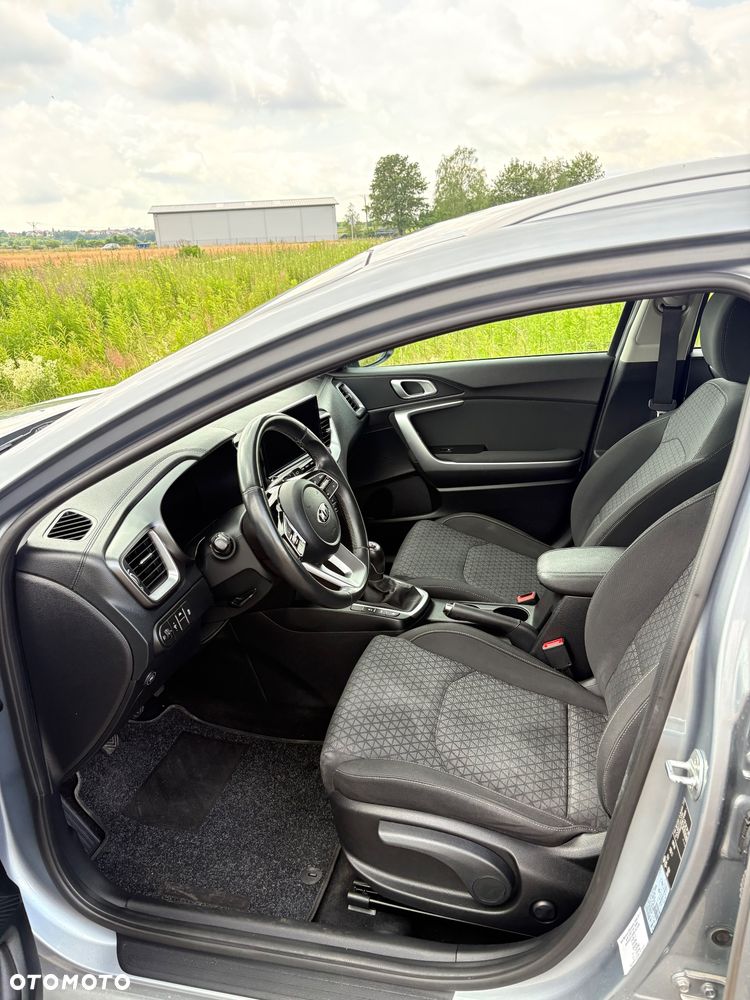 Kia Ceed 1.0 T-GDI L Business Line - 13