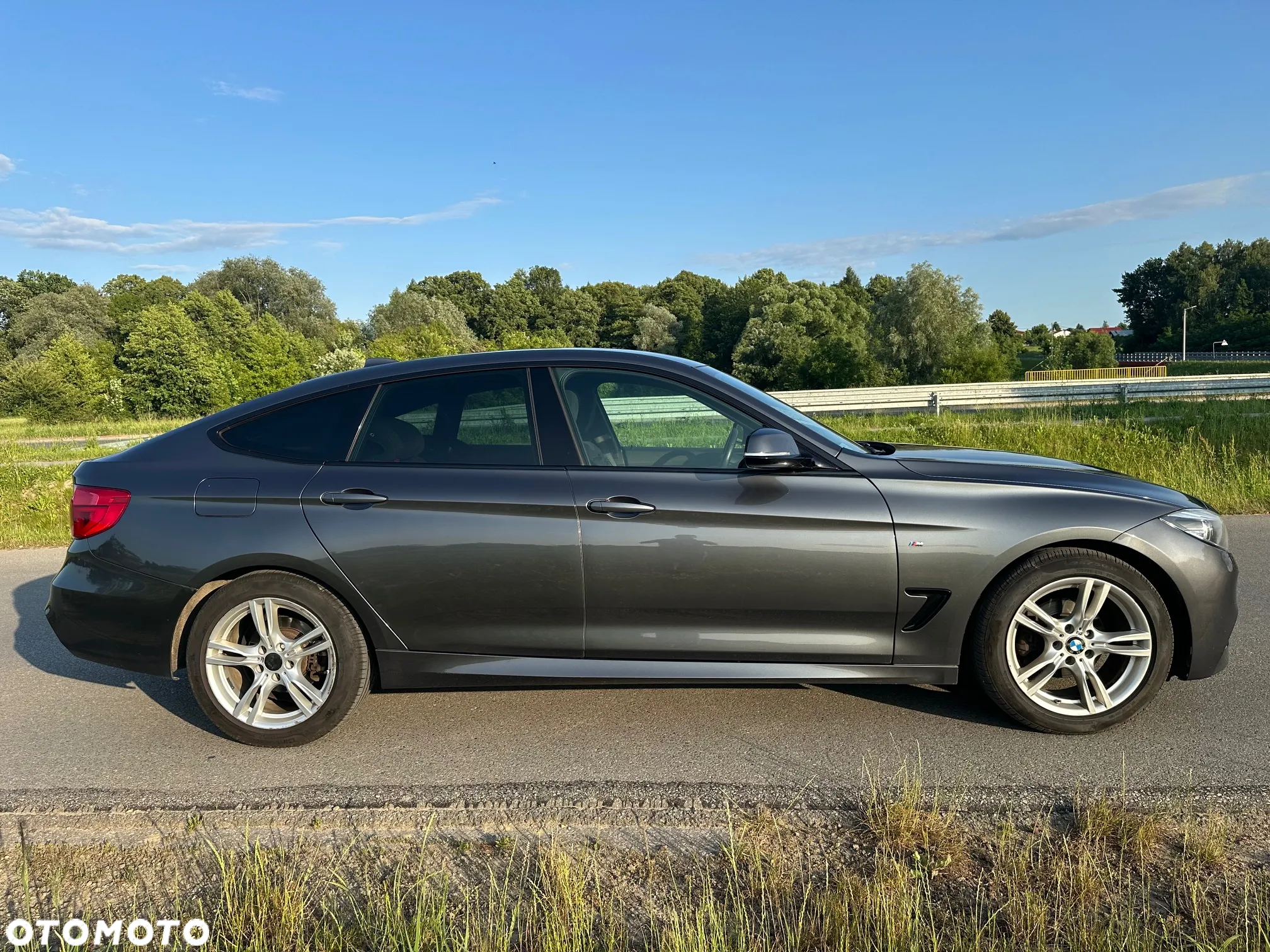 BMW 3GT 318d M Sport - 4